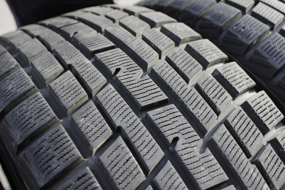 W1551-13○ヨコハマ iceGUARD iG30 215/45R17 87Q 新古品 1本のみ スタッドレス Шины YOKOHAMA ice guard ig30 - Japan Wheels