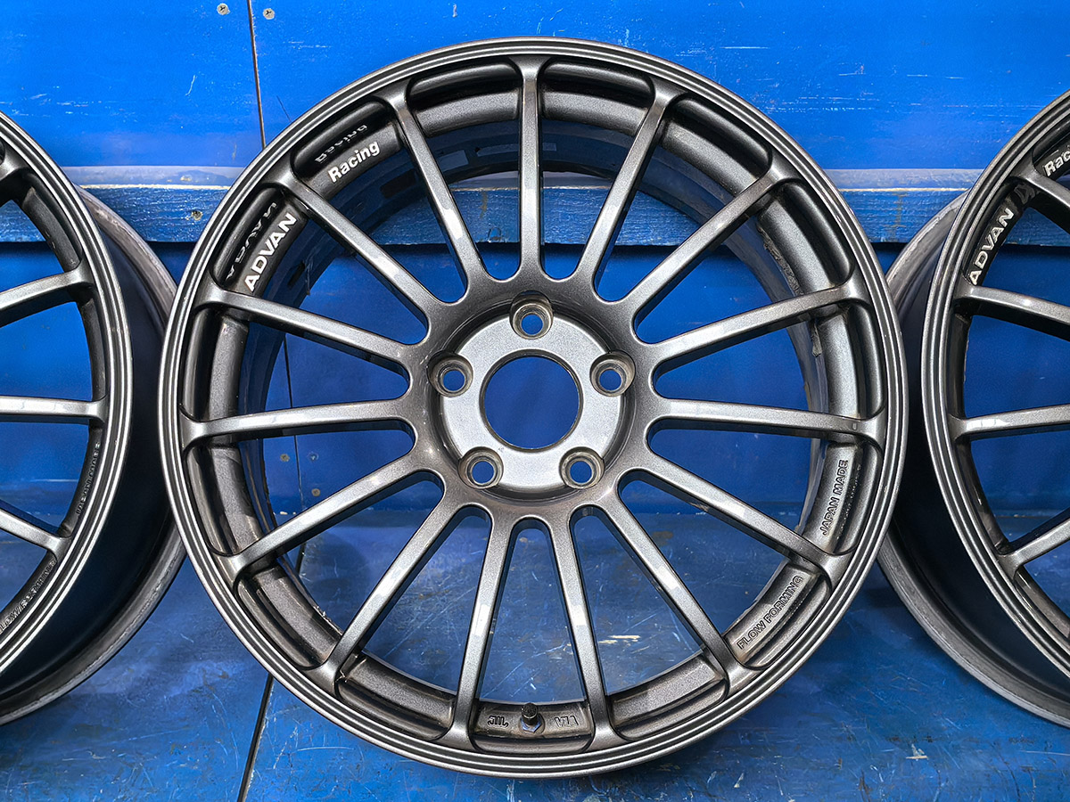 Neon R/t Rims Диски Yokohama Advan RT - Japan Wheels