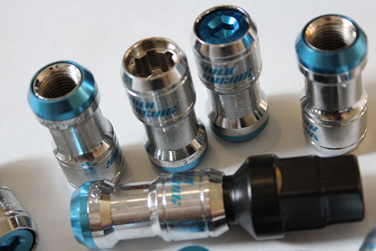 Гайки колесные - Rays Volk Racing синие - Japan Wheels