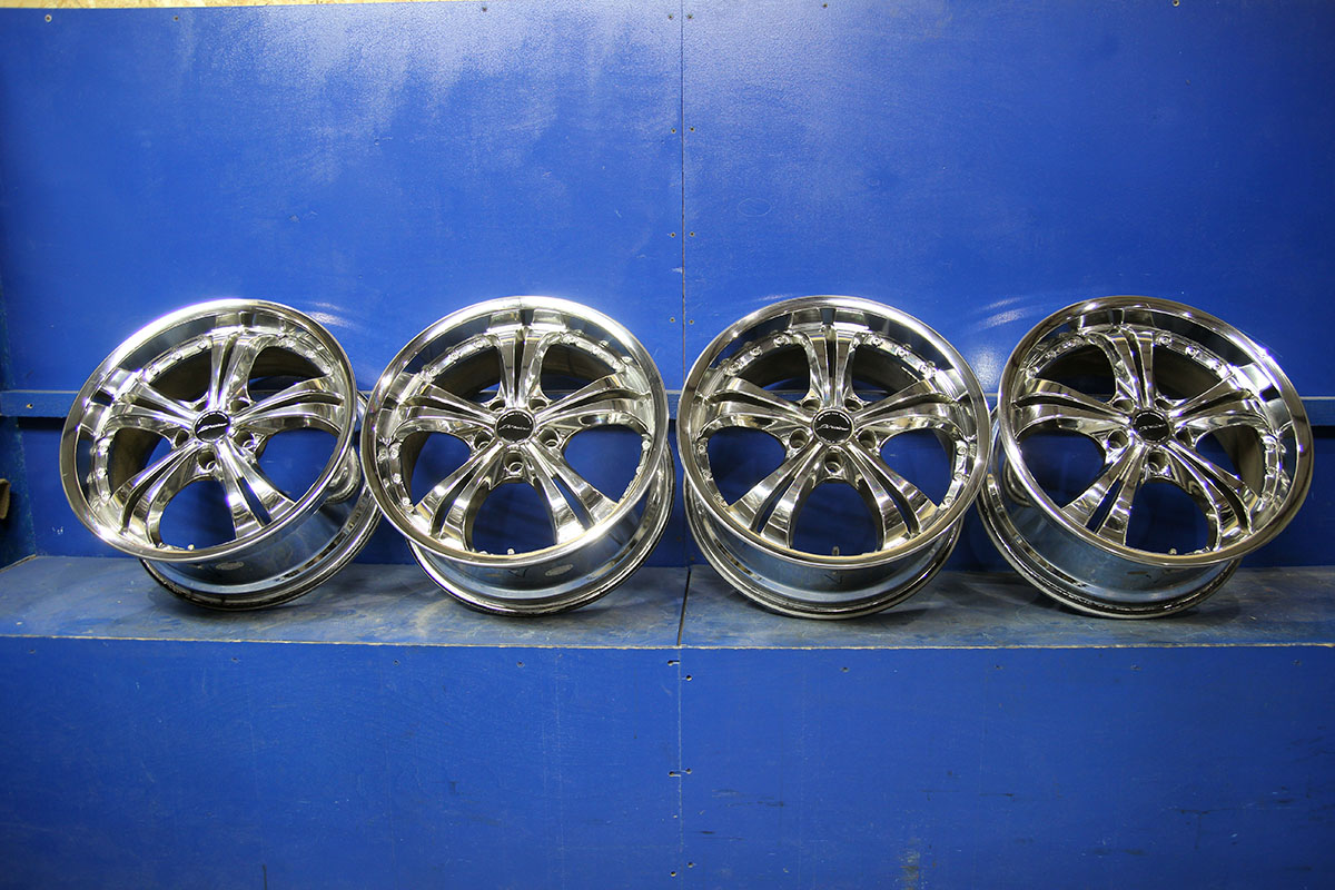 Диски Stich Precious Japan Wheels