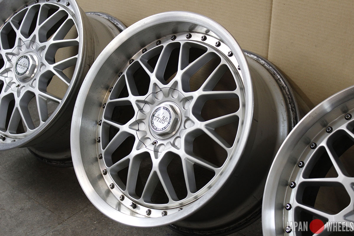 希少！RAYS VESTA EINS KAHN 2深リム廃盤スタッドレス