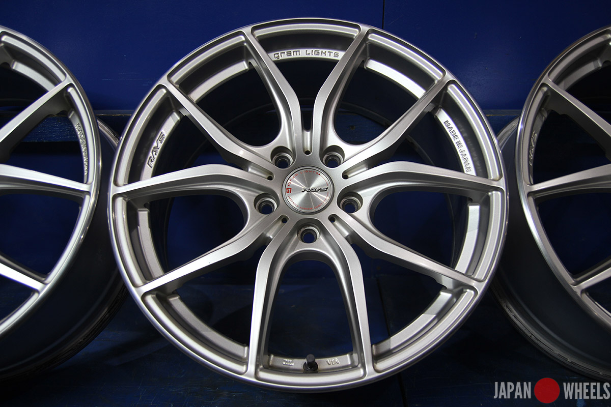 RAYS レイズ GRAM LIGHTS 57FXX-PRO 20インチ 8.5J +38 9.5J +35