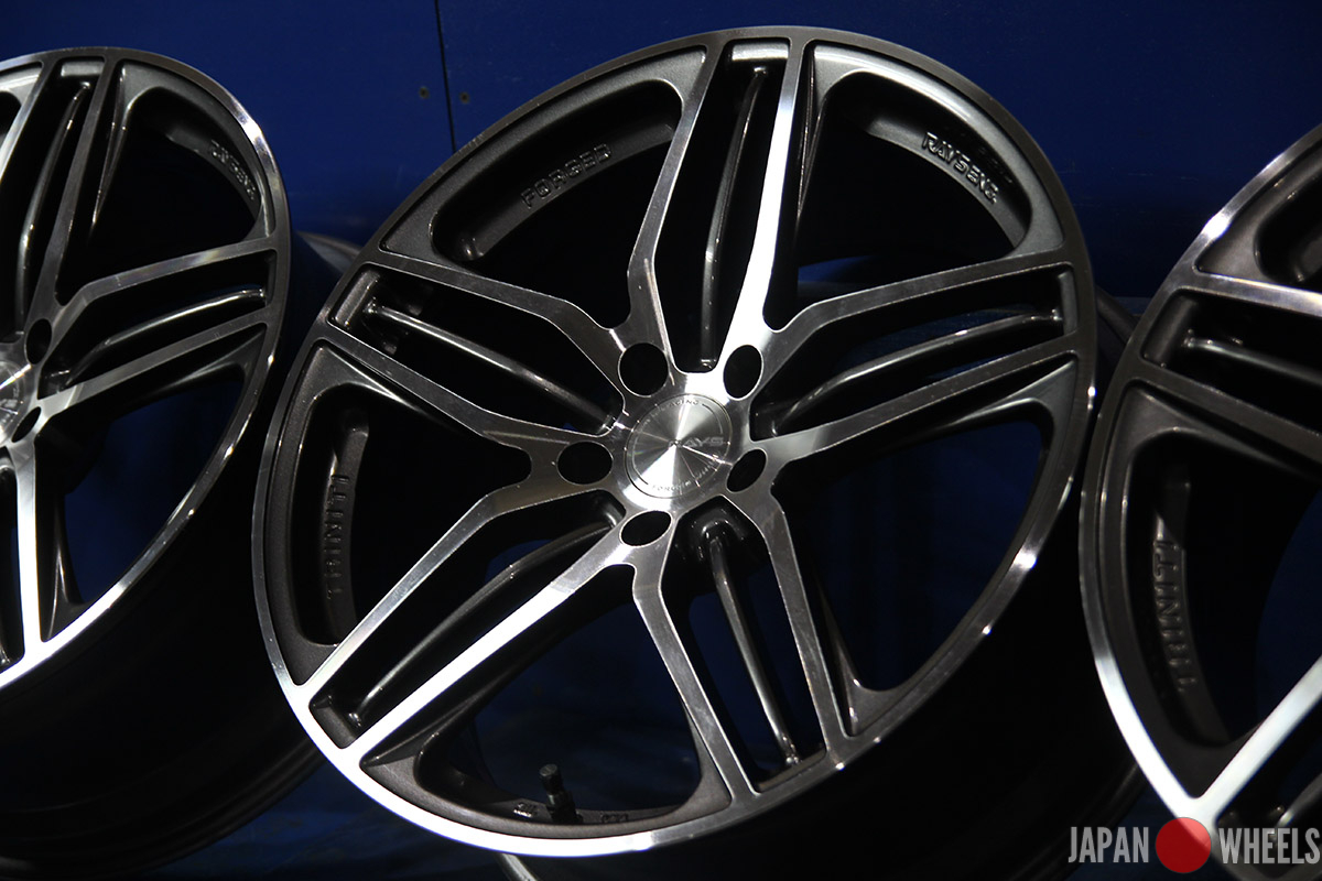 RAYSレイズTRINITI-V 19×8.5J
