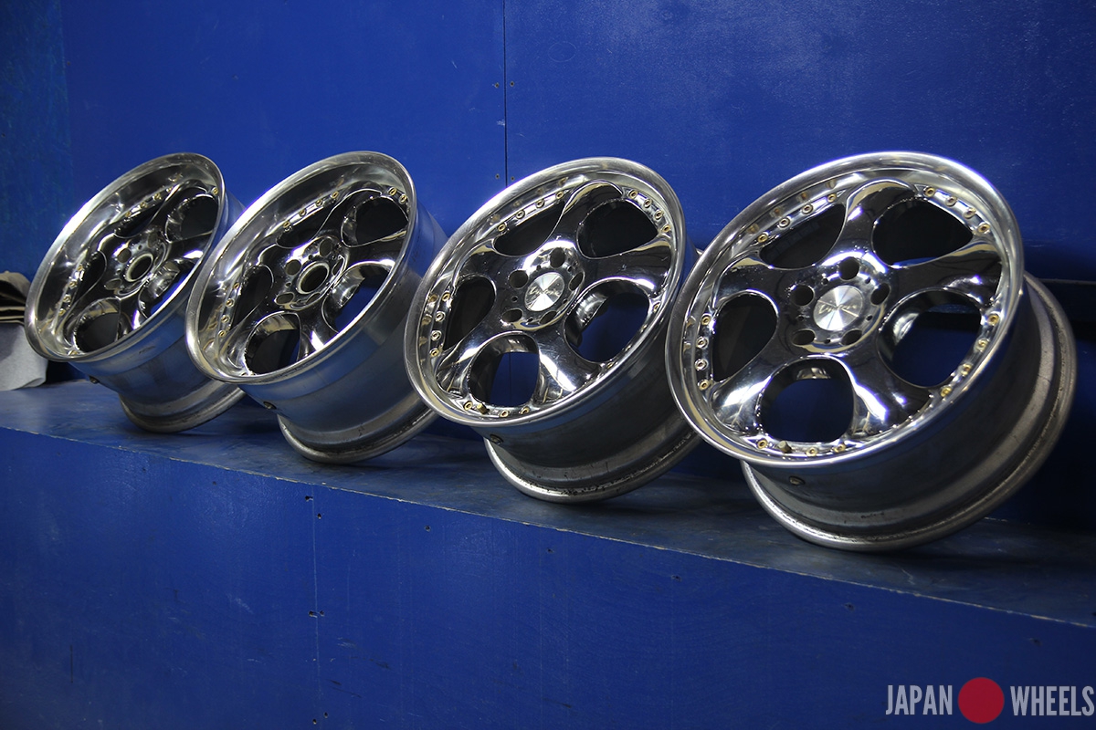 ① RAYS Victrix Pleasure 17インチ 2本セット Диски Rays Victrix Pleasure - Japan Wheels