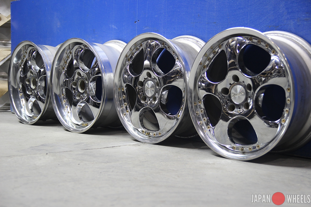 ① RAYS Victrix Pleasure 17インチ 2本セット Диски Rays Victrix Pleasure - Japan Wheels